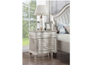 Evangeline Tufted Upholstered Platform Eastern King Bed Ivory and Silver Oak